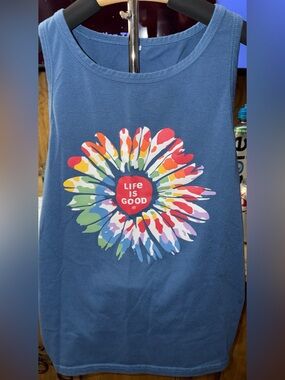 Life Is Good Tank Top size Medium